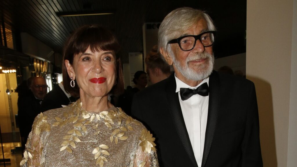 Místo pro odpočinek i uzdravení: Jiří Bartoška si postavil chalupu snů u Karlových Varů