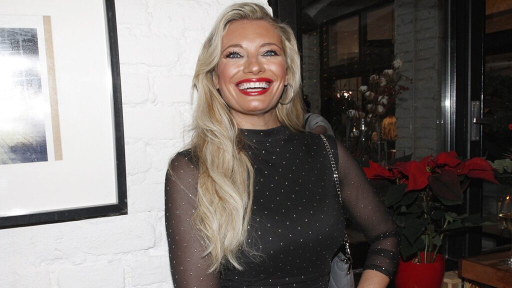 Lucie Borhyová má v šuplíku 3 zásnubní prsteny. Další už ale nejspíš nepřibude