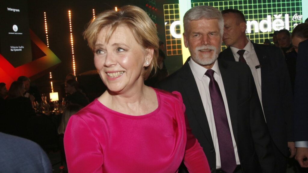 Eva Pavlová potěšila příznivce fotografiemi v montérkách. Lidé chválí i její vzkaz