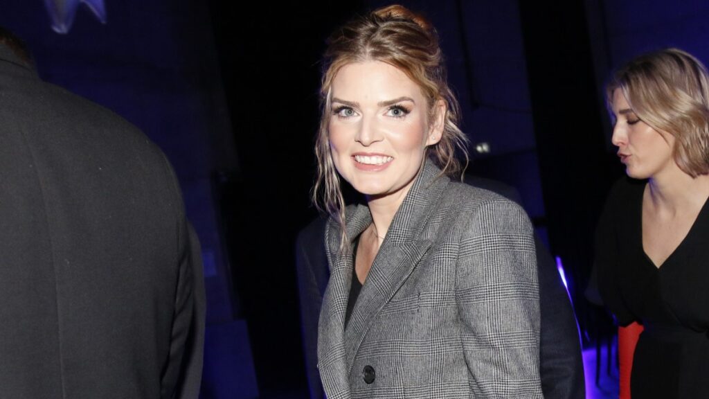 Nikol Leitgeb ukázala roztomilého syna. Jeho reakce, jak by zachránil „omdlelou“ maminku, baví internet