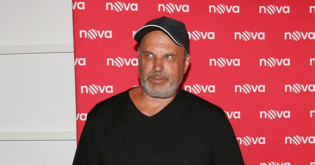 S kým žije herec Petr Rychlý: Po první manželce herečce našel lásku zcela mimo svůj obor