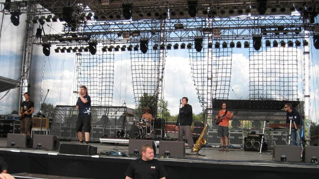 Český hudebník Dr. Kary se loučí s fanoušky posledním turné. Zbývají mu jen měsíce života