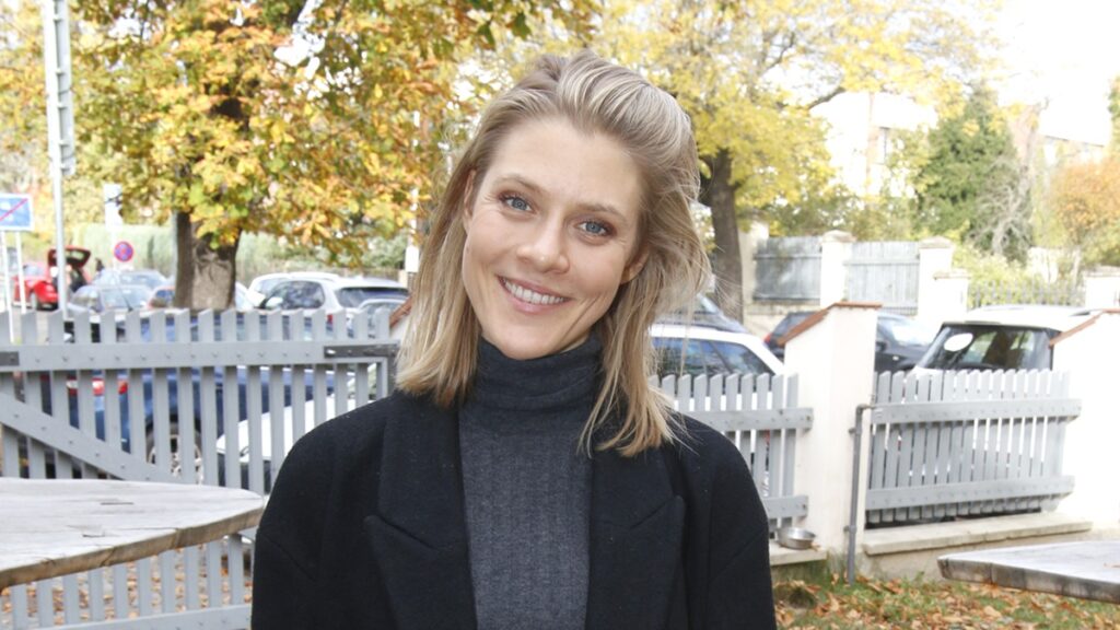 Kateřina Klausová má doma velice pohledného partnera. Při jejich seznámení musela konat herečka