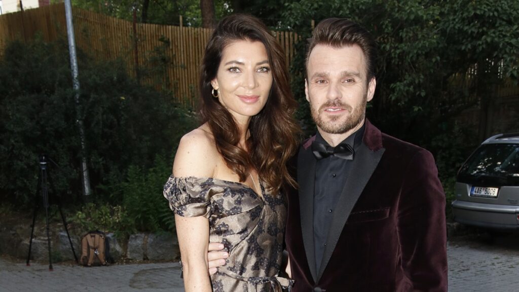 Marešovi se po spekulacích o manželské krizi vypařili z mapy celebrit. Monika vše uvedla na pravou míru