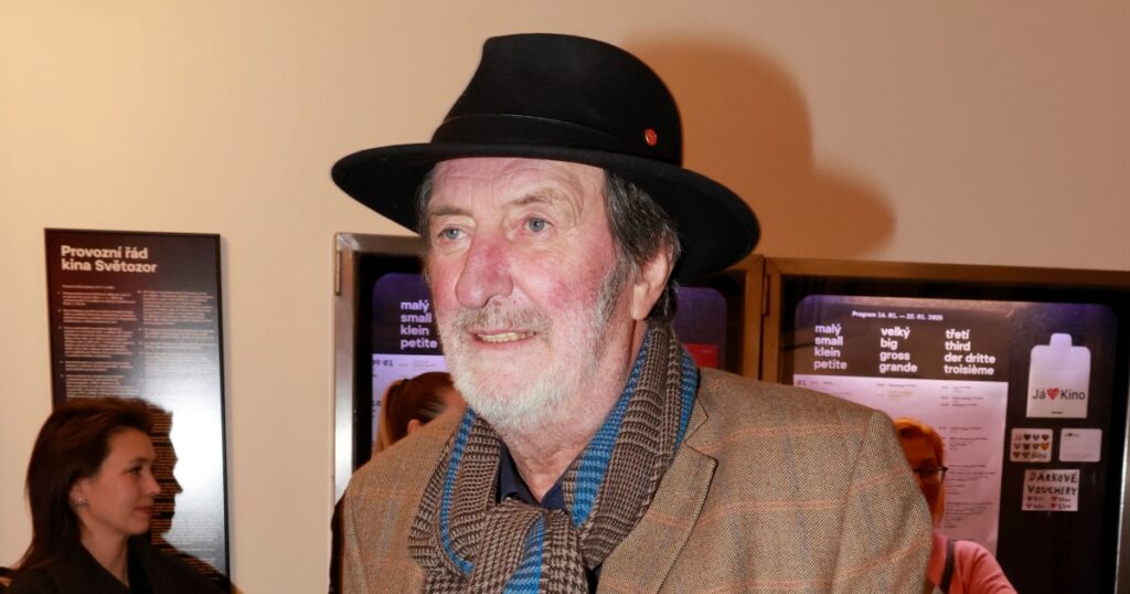 Nejtěžší období v životě Bolka Polívky: Musel přihlížet, jak jeho milovaná farma v Olšanech pustne