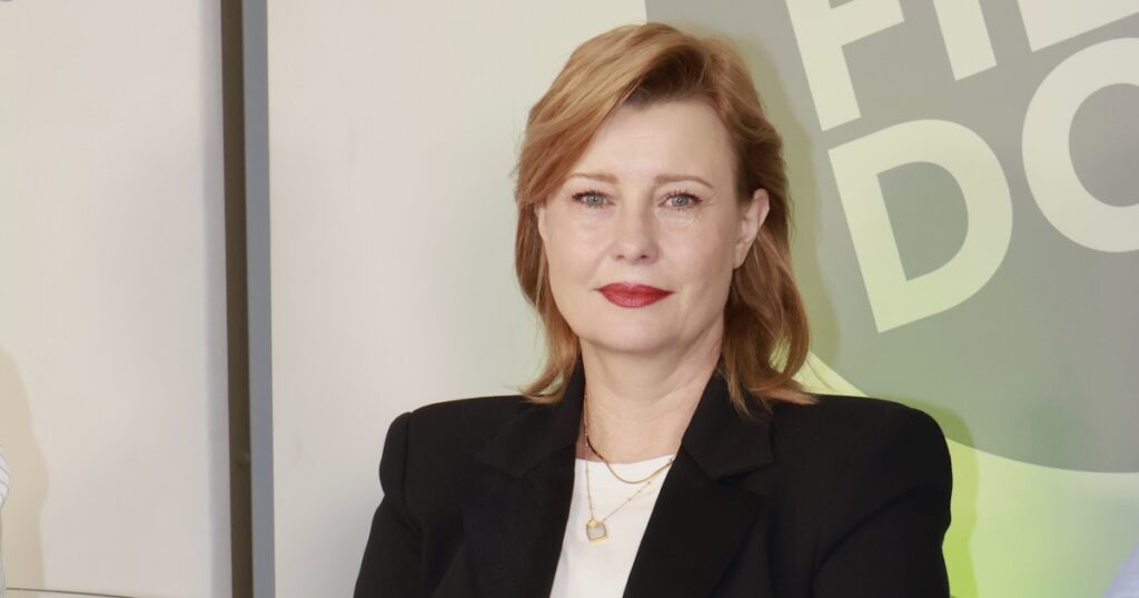 Dcera Jitky Schneiderové na sebe upoutává pozornost. Ve Varech představila svůj film