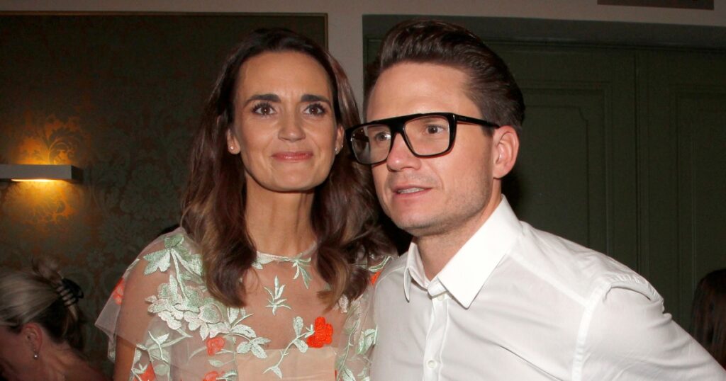 Manželé Brzobohatí se v Karlových Varech pořádně odvázali. Doprovázeli je Bezděková a Navrátil