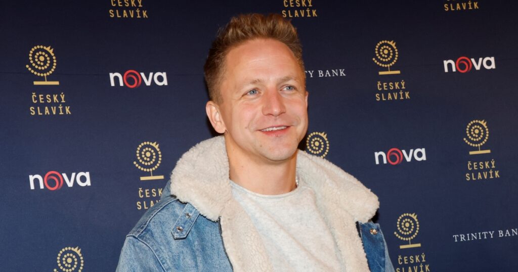 Přátelství Tomáše Kluse a Richarda Krajča zničil Andrej Babiš. Agrofert sponzoroval kempy kapely Kryštof