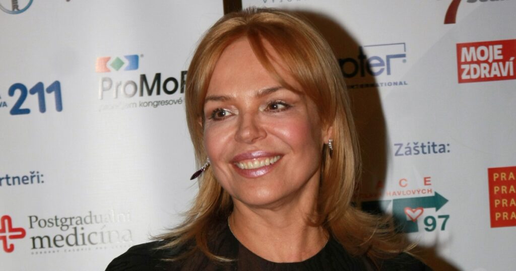 Natáčení filmu Holka na zabití se neobešlo bez komplikací. Režisér skončil u soudu, Havlová byla těhotná