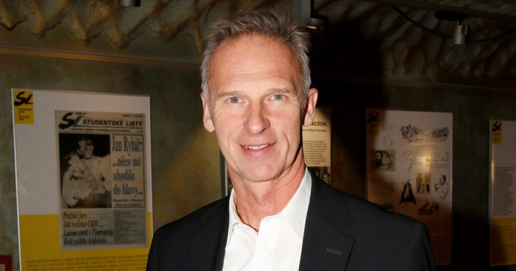 Jak žije Dominik Hašek po ukončení kariéry: Na Příbramsku má luxusní sídlo, kde bydlí s novou rodinou