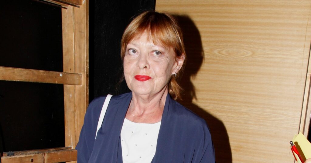 Krásná dcera herečky Jany Šulcové září vlastním světlem. Rozbitou rodinu spojila pomocí divadla