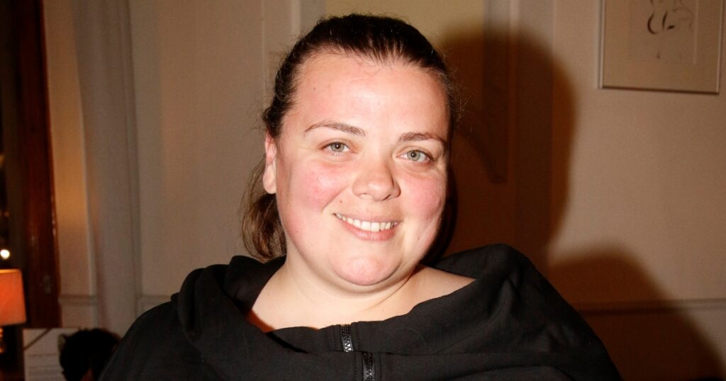 Herečka Lucie Polišenská ze seriálu ZOO svého manžela tají. Žijí spolu však na obrovském statku