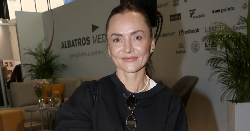 Nádherná Radka Třeštíková se pochlubila svou výstavní postavou. Její žhavé fotky potěšily fanoušky