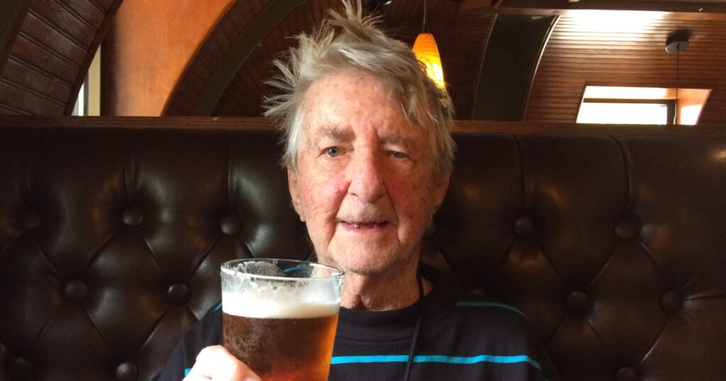 „Do luxusní restaurace mě nechtěli pustit kvůli oblečení.“ Ve svých soudech se však hluboce spletli