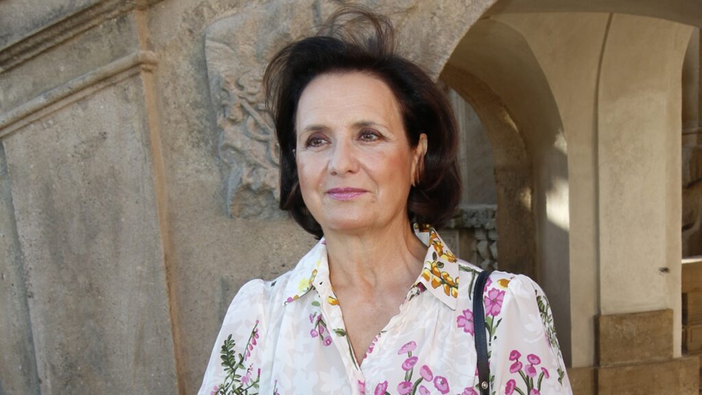 Veronika Freimanová zažila drsný rozvod. Osudovou lásku potkala až po padesátce, září vedle architekta