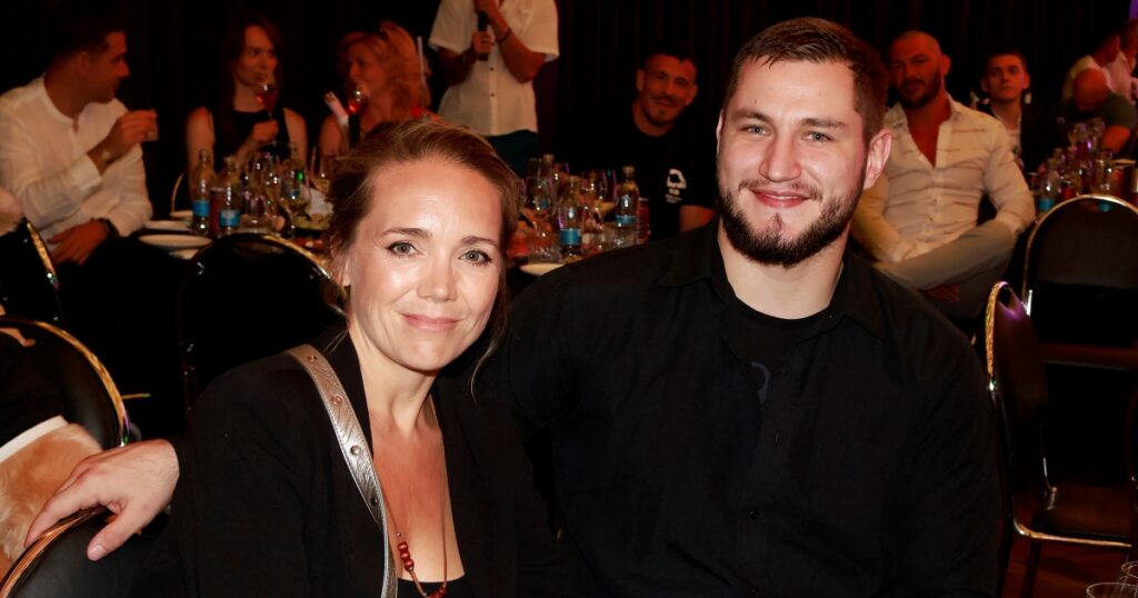 Lucie Vondráčková vedle o 18 let mladšího zápasníka jen kvete. Po rozvodu s Plekancem našla pravou lásku