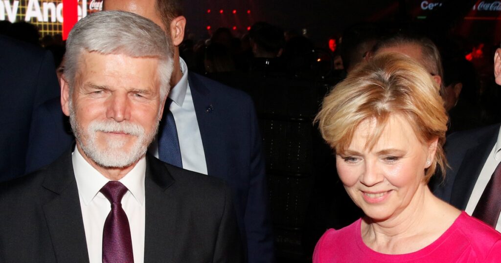 Jak bydlí Petr Pavel s manželkou: Ve vsi se 300 obyvateli má rodinný domek, se sousedy vychází skvěle