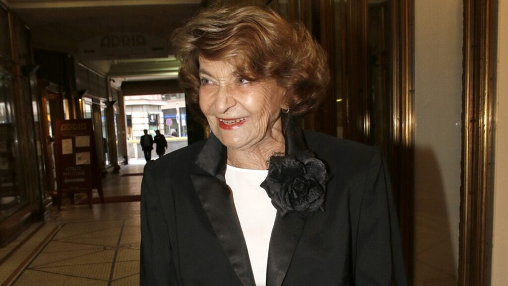 Zpěvačka Yvetta Simonová si postěžovala na důchody. I v 97 letech musí pracovat