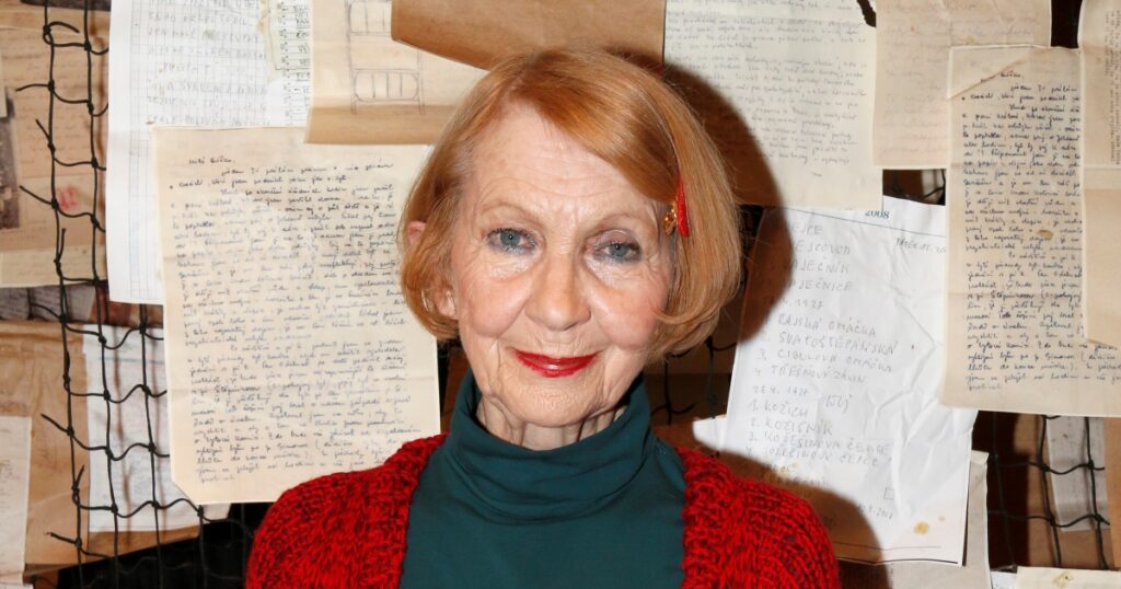 Daniela Kolářová popsala svou situaci v důchodu. I v 79 letech čeká na nabídky práce