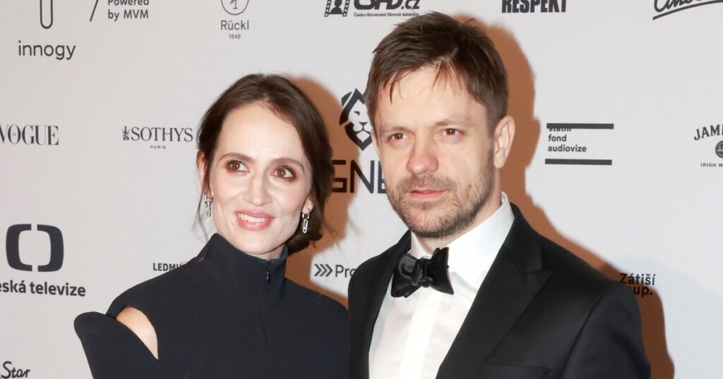 S kým žije Jiří Mádl: Herec a režisér svou partnerku i syna dlouho skrýval. Kateřina je úspěšná fotografka