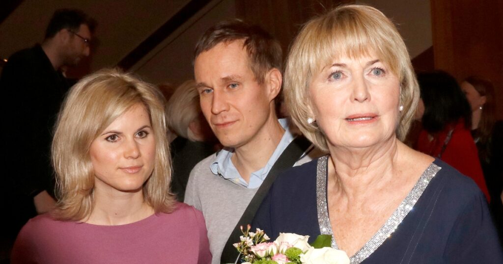 Rodina Elišky Balzerové žije pod jednou střechou: Herečka udržuje s dcerou Adélou krásný vztah