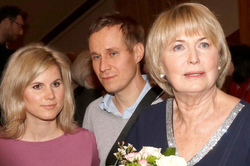 Fotografie Elišky Balzerové a Adély Šotolové