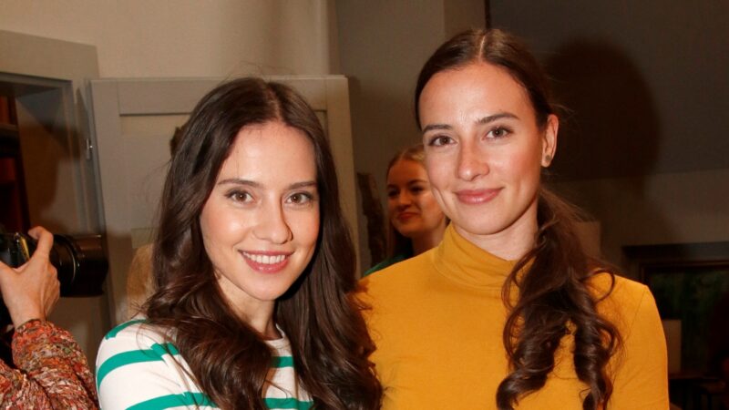 Fotografie Barbory Černé a Lucie Černé