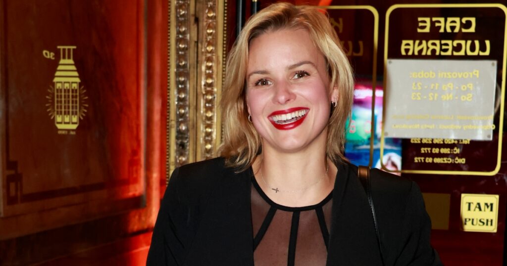 Patricie Solaříková se dostala k herectví díky své sestře. Linda přitom nakonec vystudovala medicínu